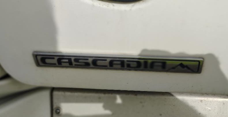 2012 FREIGHTLINER Cascadia - Image 22